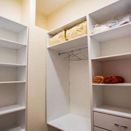 Yellow Apartment In Avlabari 트빌리시 외부 사진