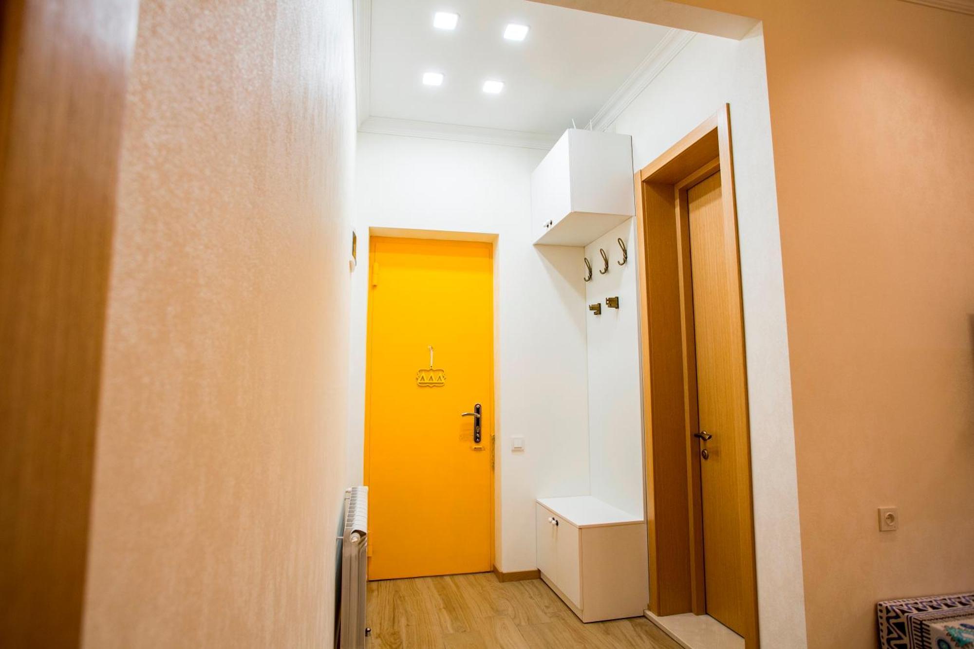 Yellow Apartment In Avlabari 트빌리시 외부 사진