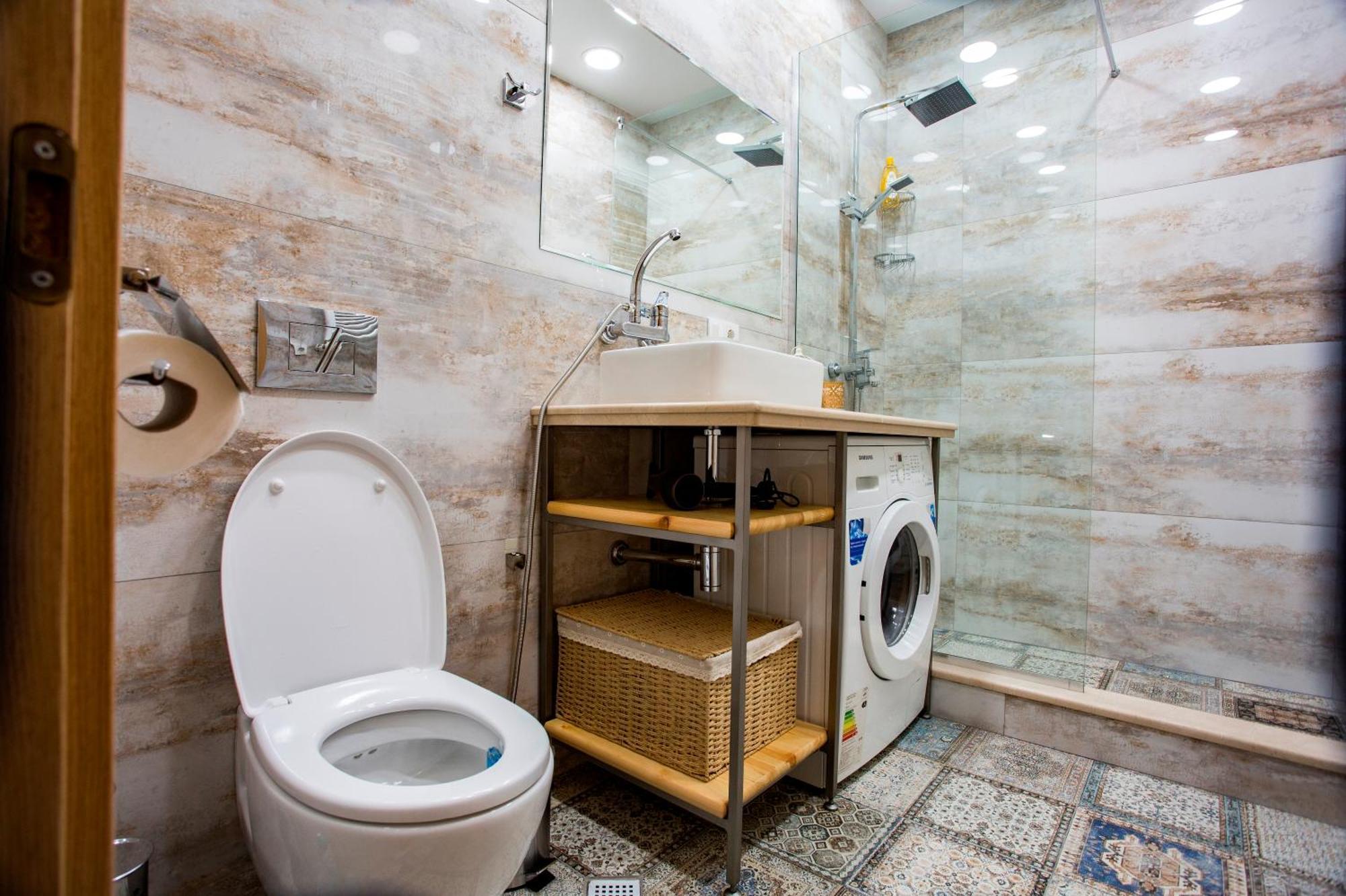 Yellow Apartment In Avlabari 트빌리시 외부 사진
